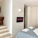 Navigli Apartments