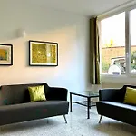 Navigli Apartments
